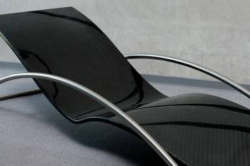fauteuil design carbone et metal brosse